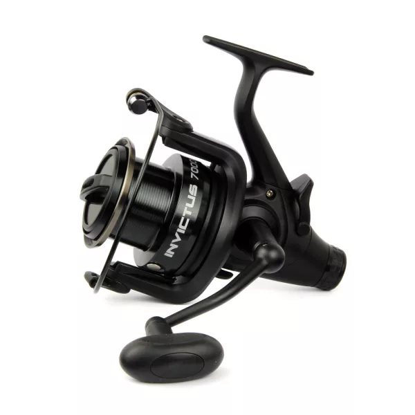 Carp Academy Moulinet débrayable Invictus 7000