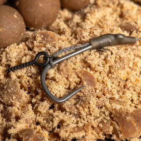   Nash Slip D 8 Hameçon monté pour bouillettes barbelé à œillet